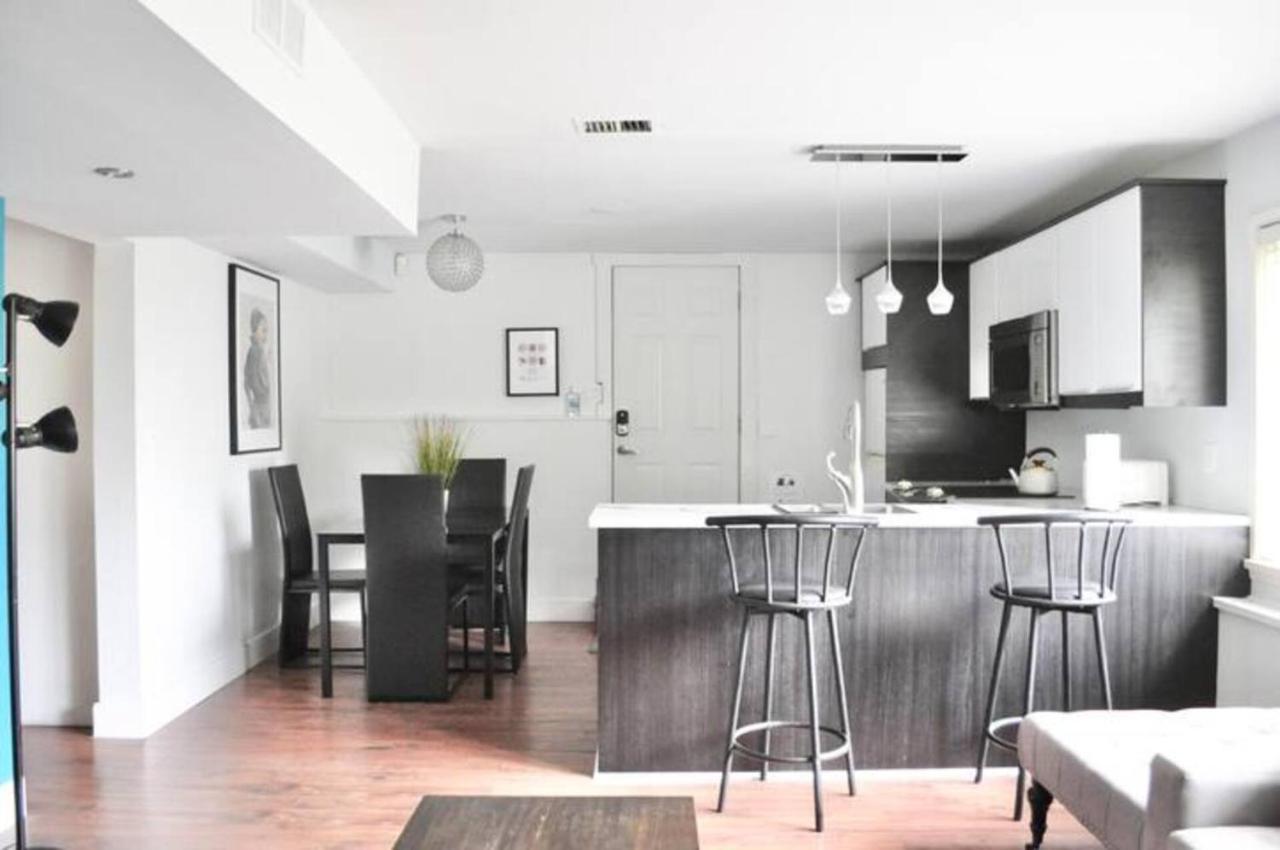 Cozy 1 Bd Suite Centrally Located Βόρειο Βανκούβερ Εξωτερικό φωτογραφία