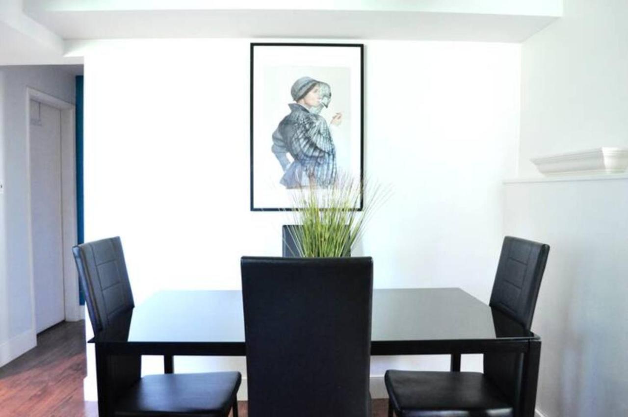 Cozy 1 Bd Suite Centrally Located Βόρειο Βανκούβερ Εξωτερικό φωτογραφία