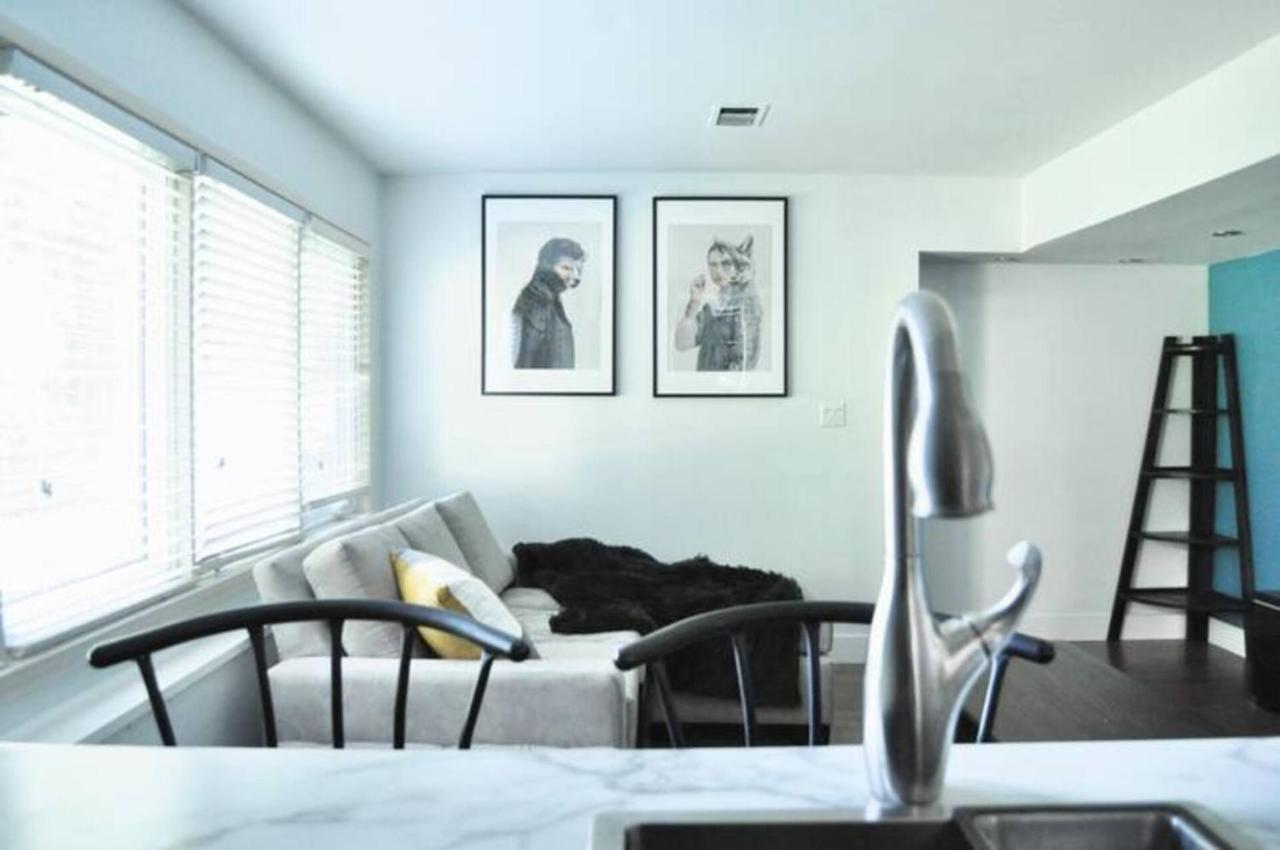 Cozy 1 Bd Suite Centrally Located Βόρειο Βανκούβερ Εξωτερικό φωτογραφία