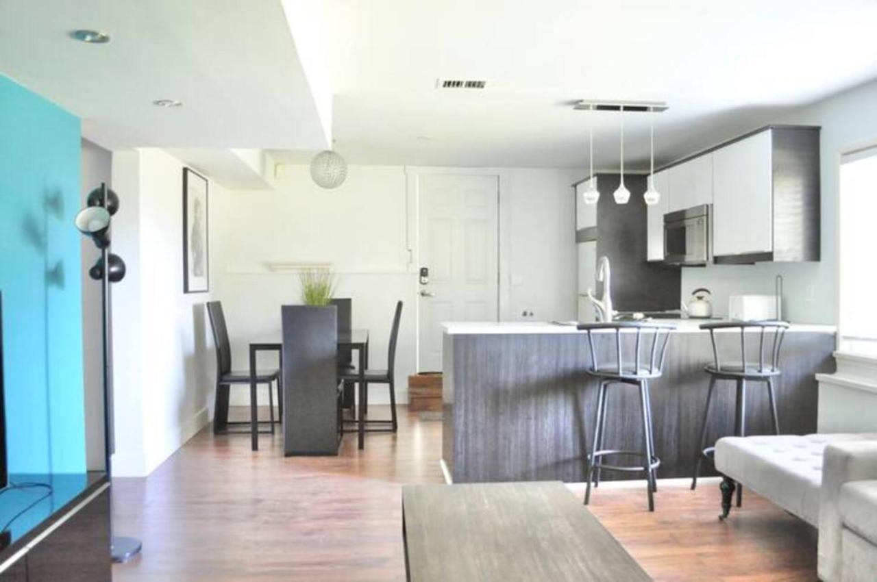 Cozy 1 Bd Suite Centrally Located Βόρειο Βανκούβερ Εξωτερικό φωτογραφία
